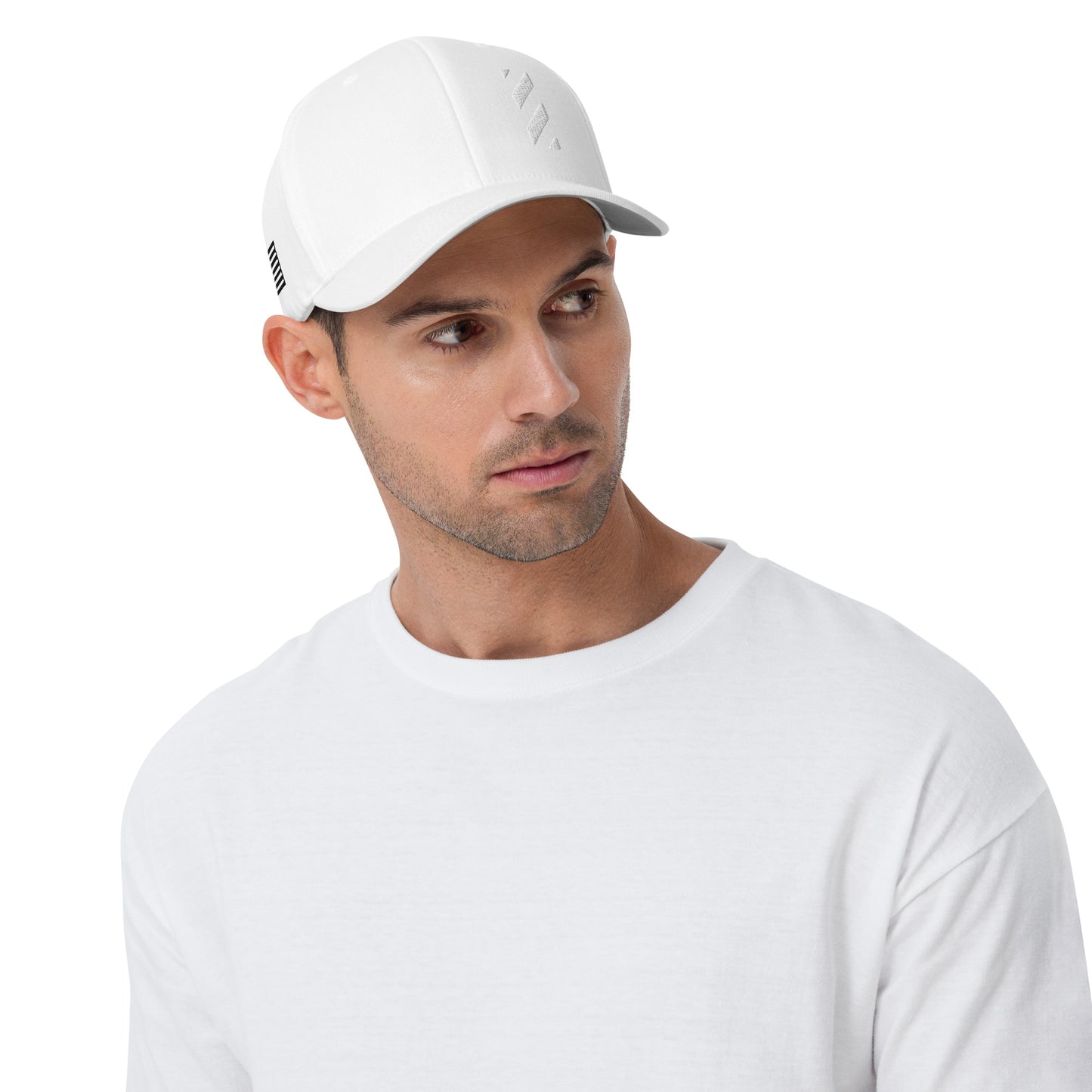 FITTED BARBER HAT (WHITE PUFF)