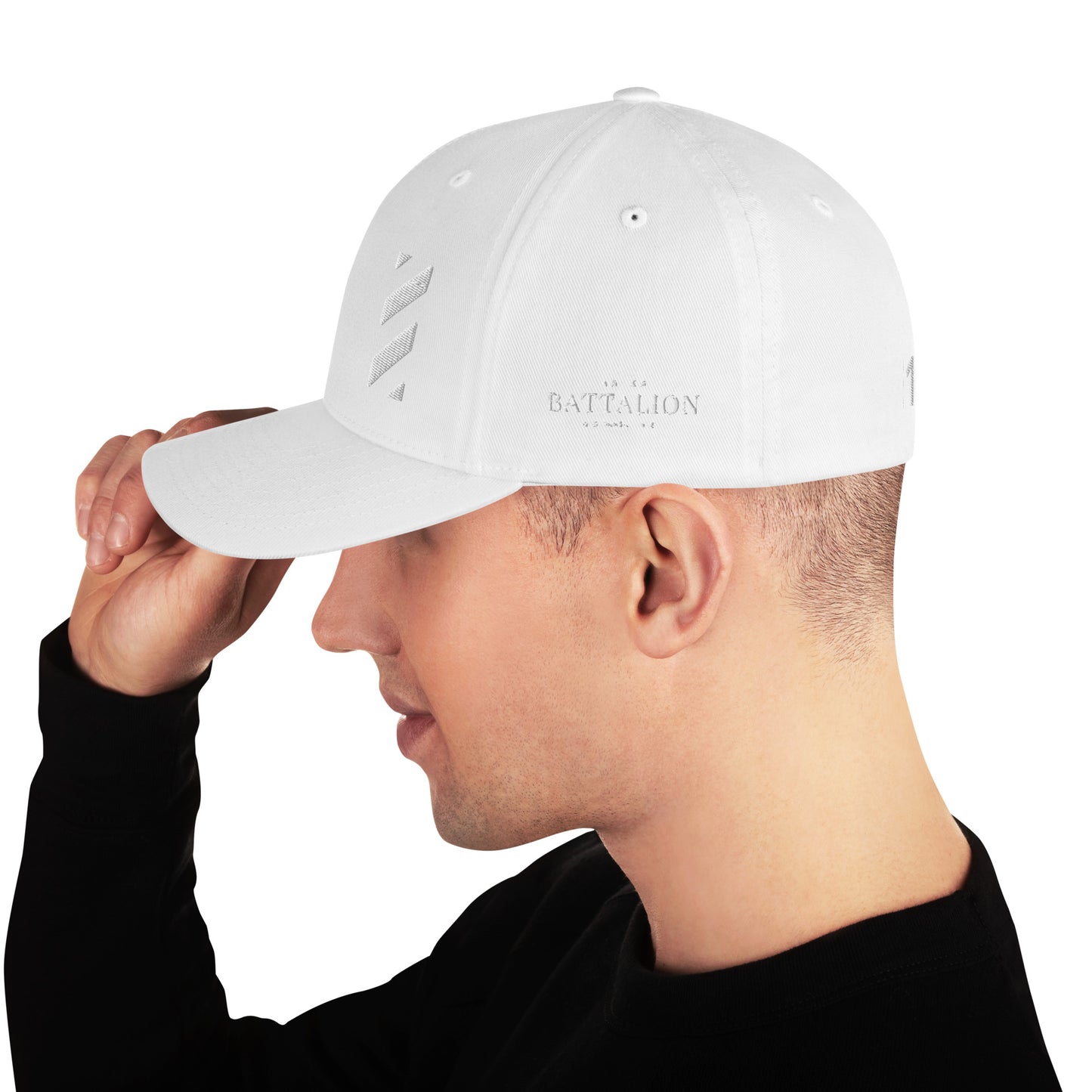 FITTED BARBER HAT (WHITE PUFF)