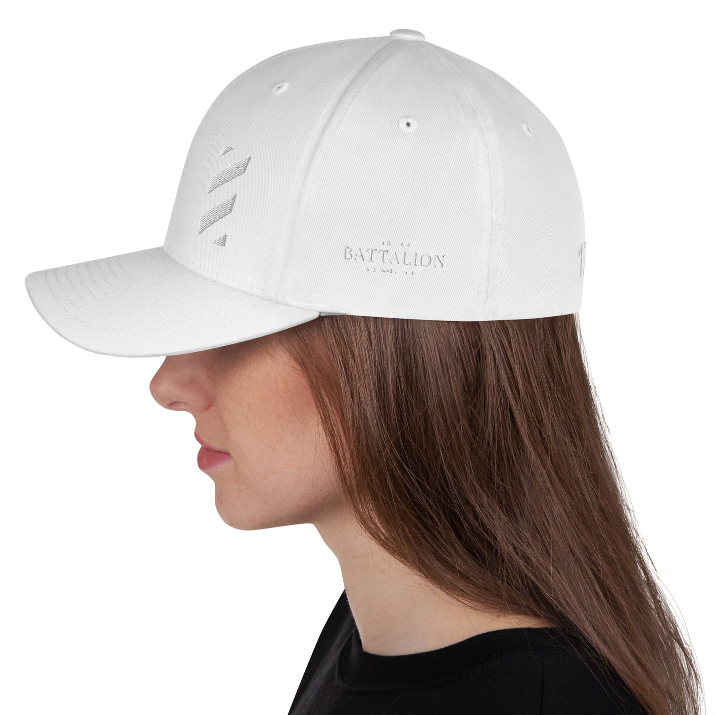 FITTED BARBER HAT (WHITE PUFF)