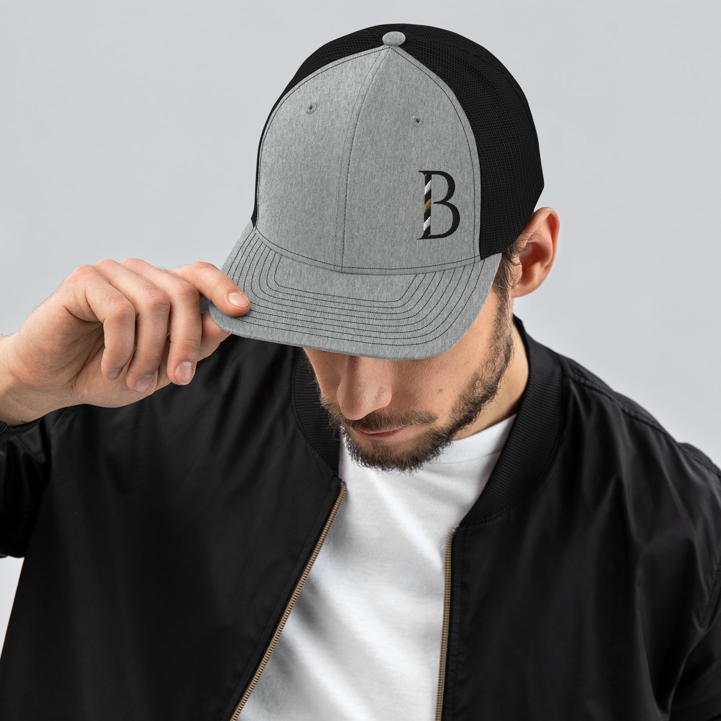 THE B SNAPBACK